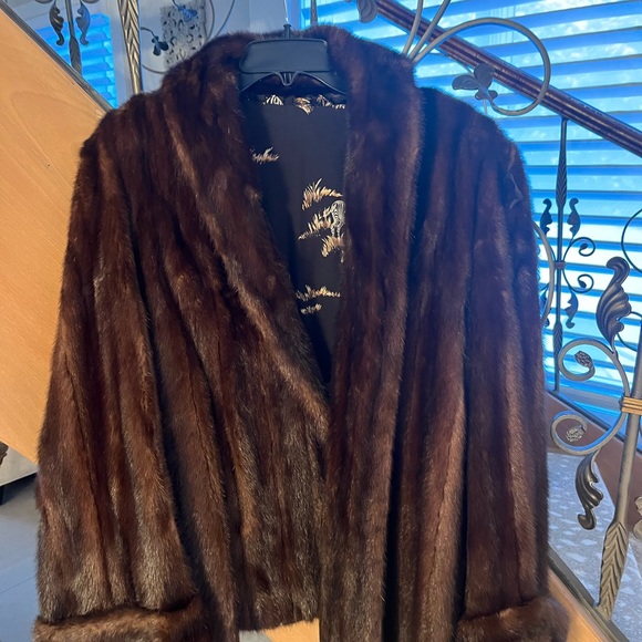 Mink Jacket - Picture 2 of 4